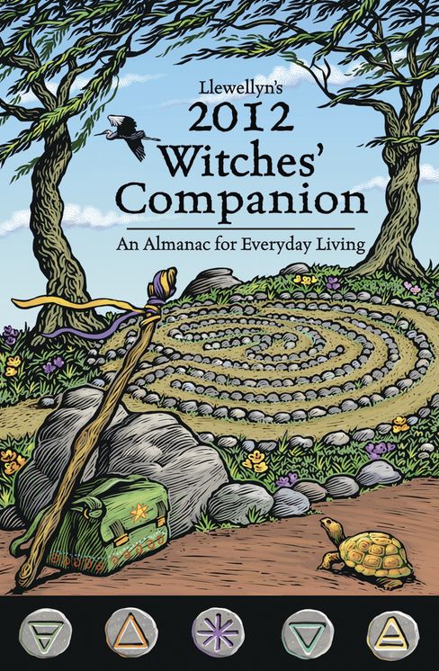 Llewellyn's 2012 Witches' Companion: An Almanac for Everyday Living