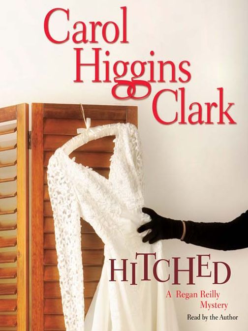 Hitched (Regan Reilly Series #9)