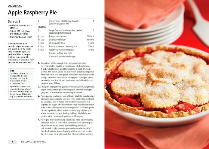The Complete Book of Pies: 200 Recipes from Sweet to Savory
