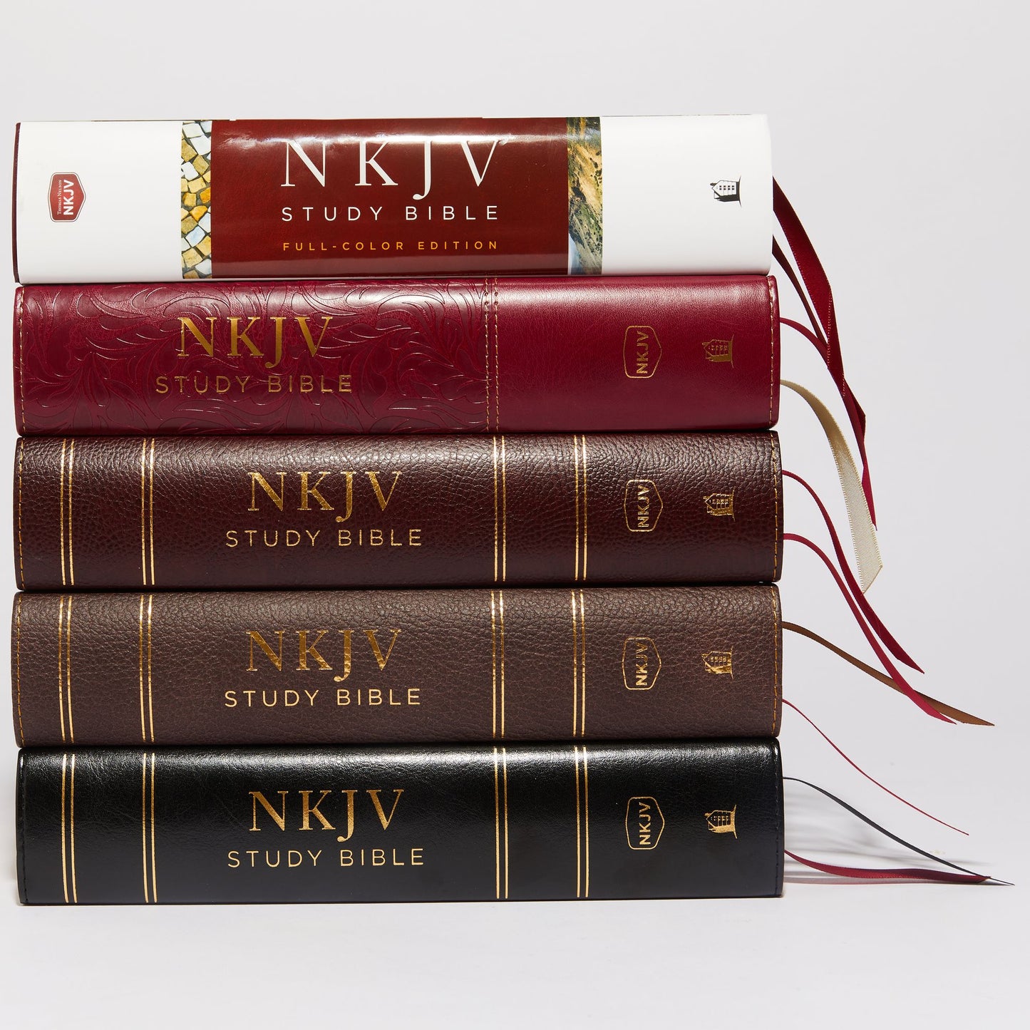 NKJV Study Bible, Imitation Leather, Black, Full-Color, Red Letter Edition, Indexed, Comfort Print: The Complete Resource for Studying God's Word