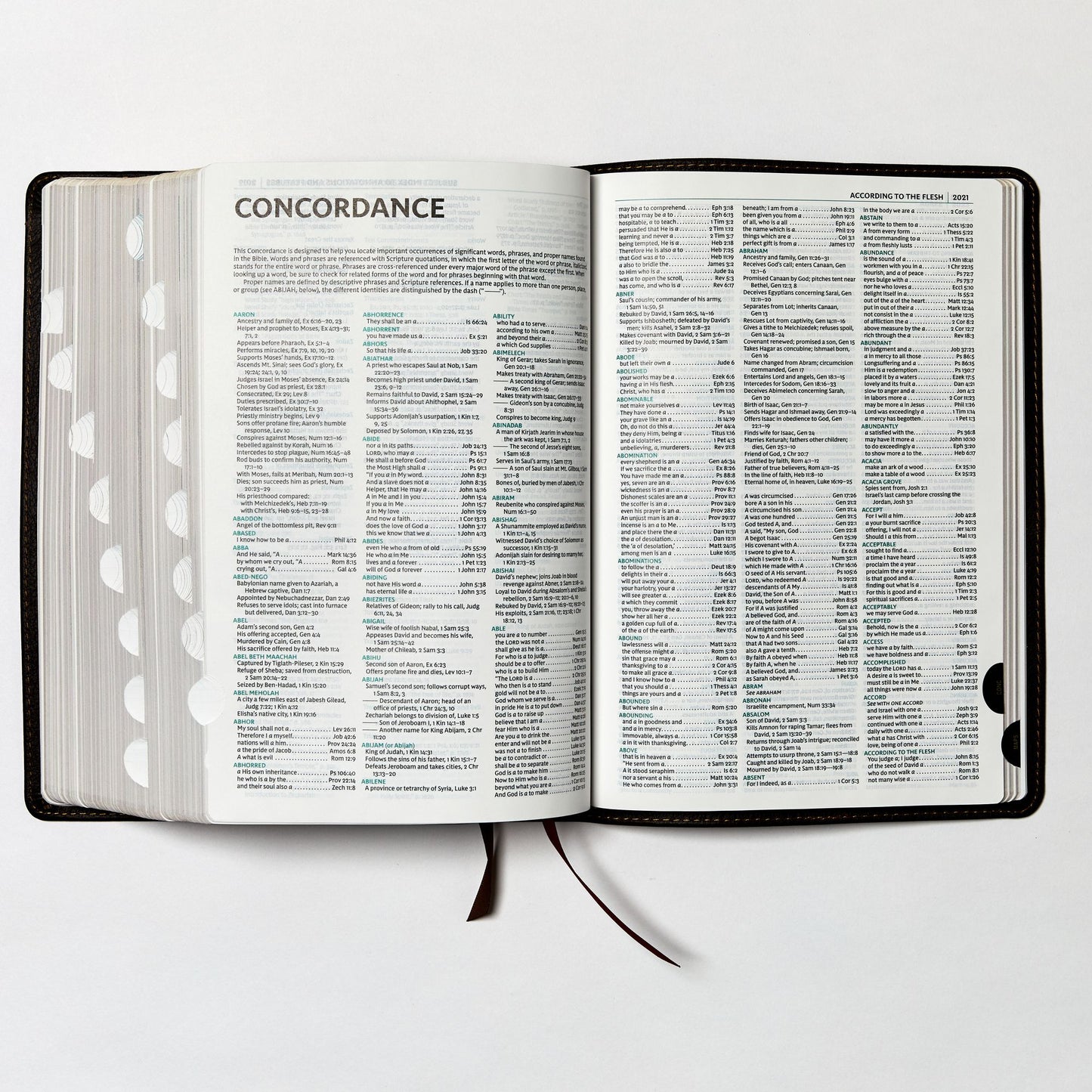 NKJV Study Bible, Imitation Leather, Black, Full-Color, Red Letter Edition, Indexed, Comfort Print: The Complete Resource for Studying God's Word