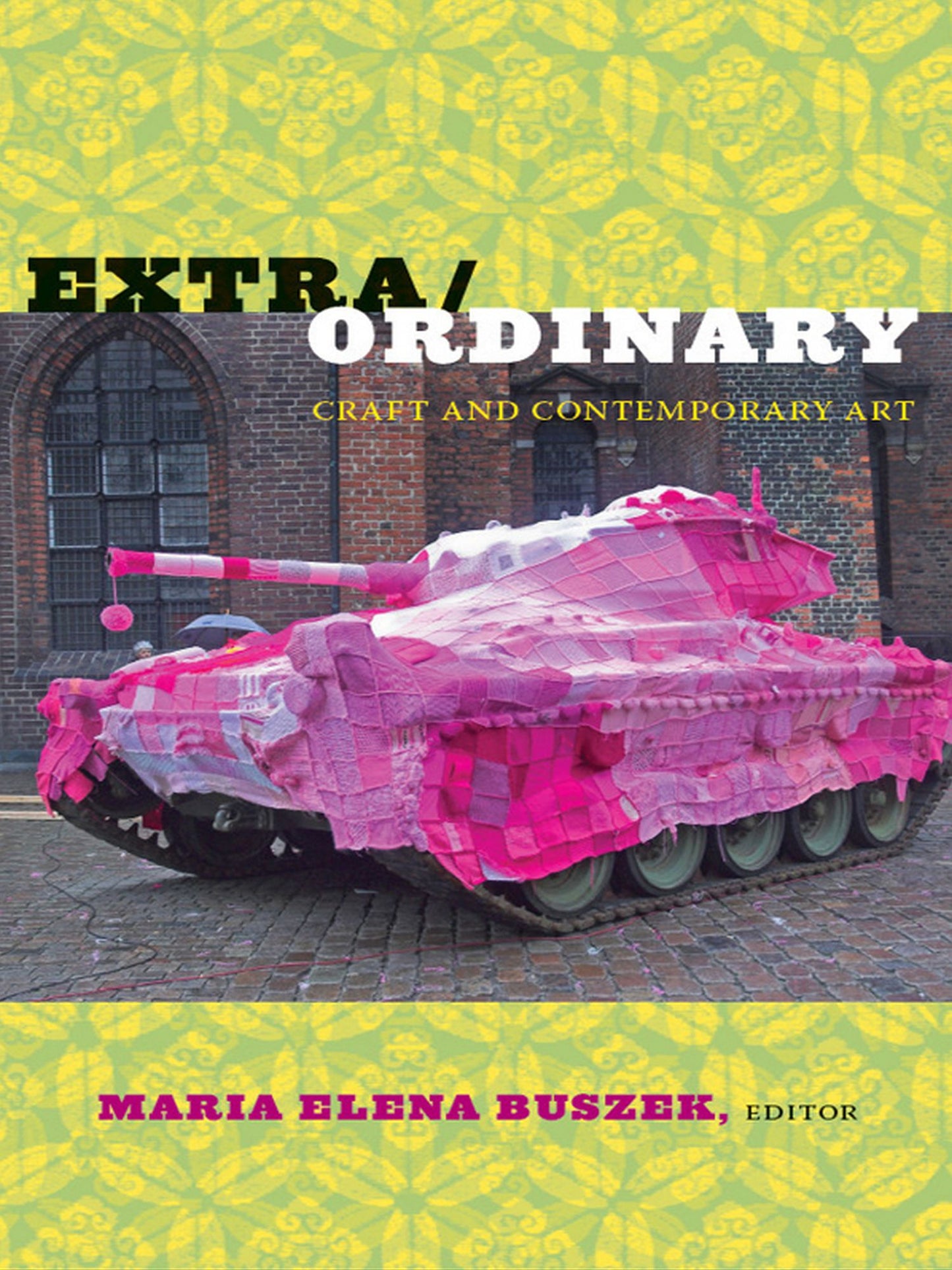 TEST1 Extra/Ordinary: Craft and Contemporary Art