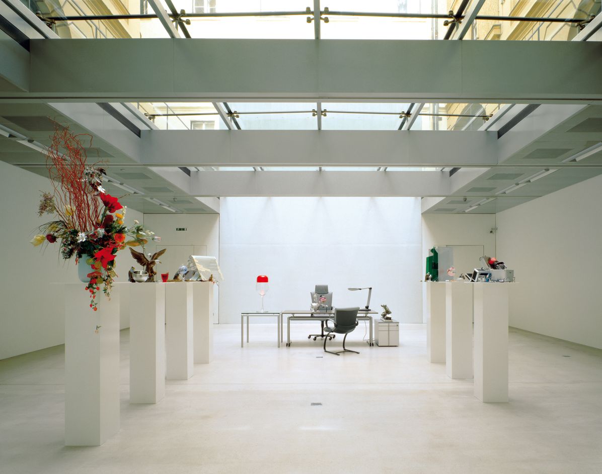Isa Genzken: Retrospective: Dedicated to Jasper Johns and Myself