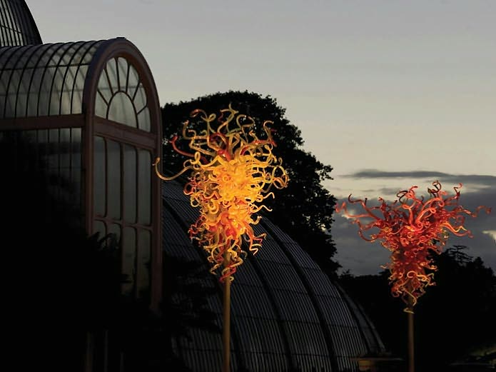 Chihuly: Through the Looking Glass