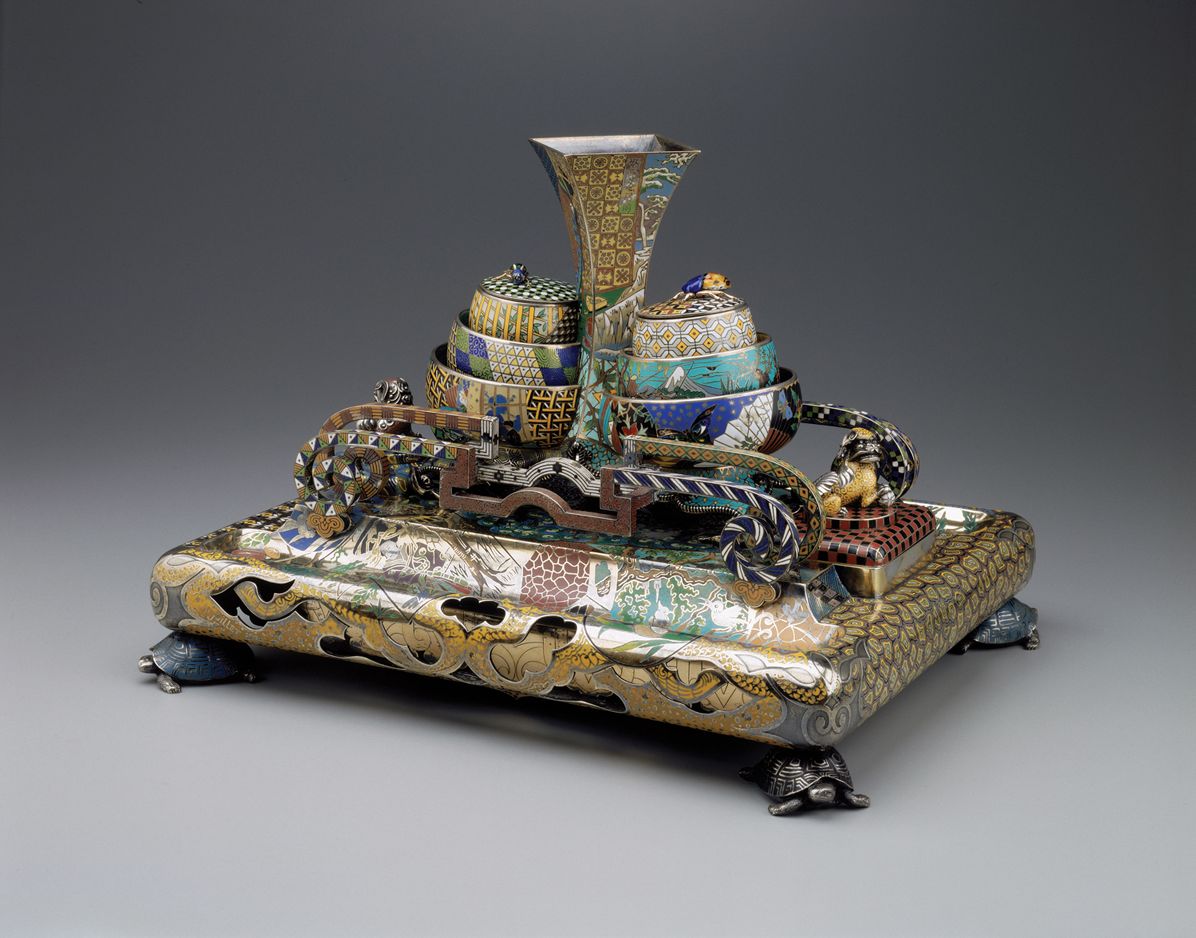 Looking East: Western Artists and the Allure of Japan