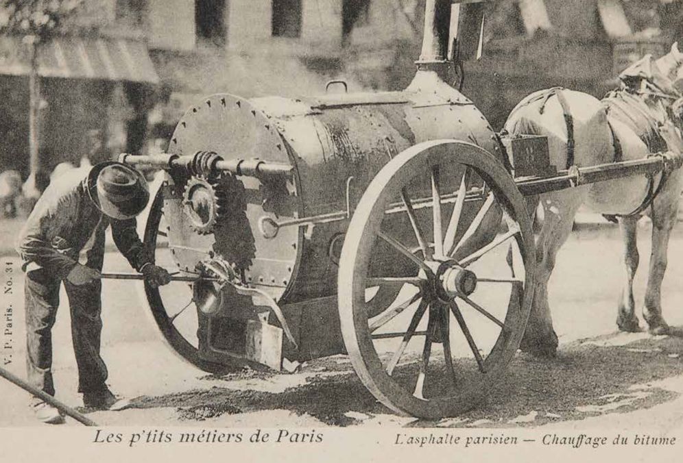 Atget: Postcards of a Lost Paris