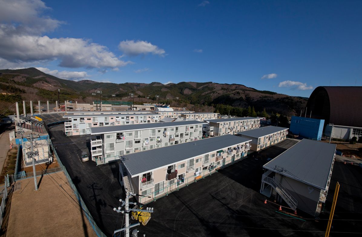 Shigeru Ban: Humanitarian Architecture