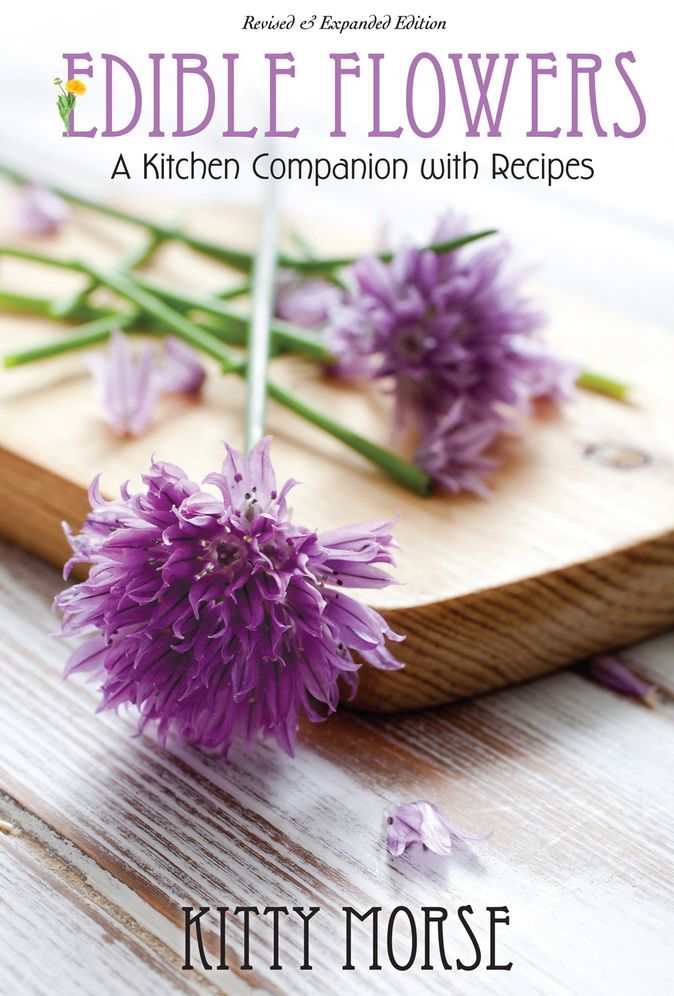 Edible Flowers: A Kitchen Companion