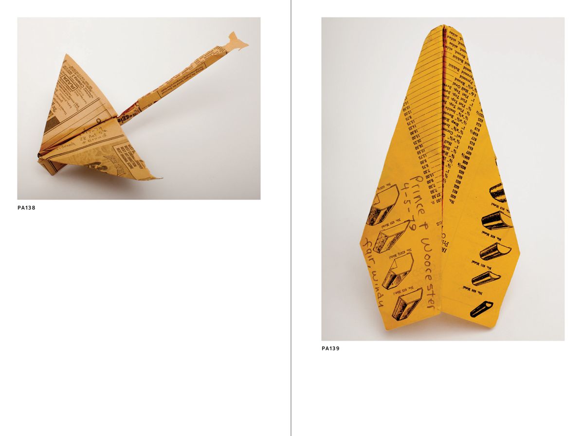Paper Airplanes: The Collections of Harry Smith: Catalogue RaisonnÃ¯Â¿Â½, Volume I