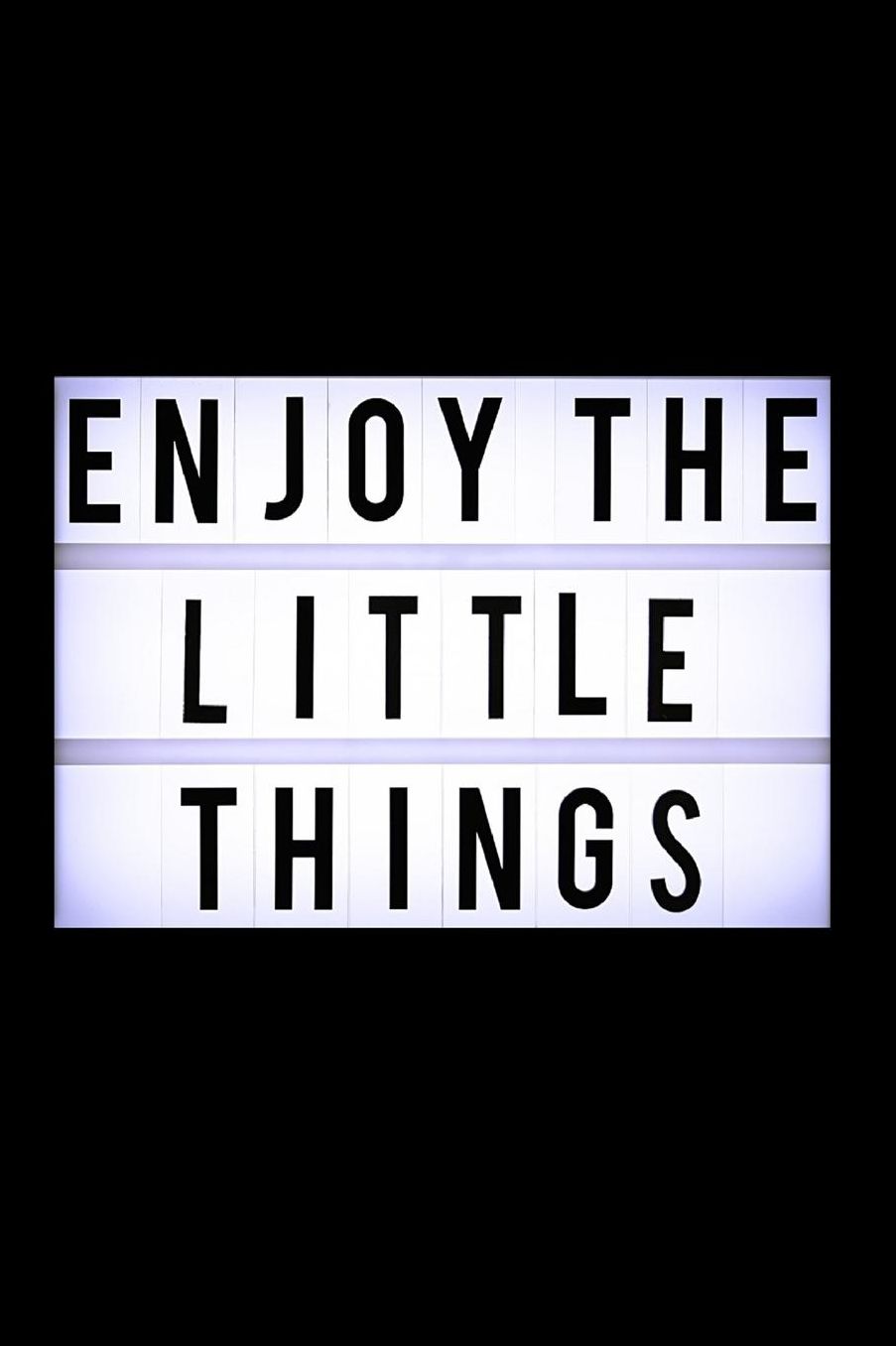 Enjoy The Little Things: Gratitude Journal - Prompt on each page - 110 lined pages 6 x 9 inch book