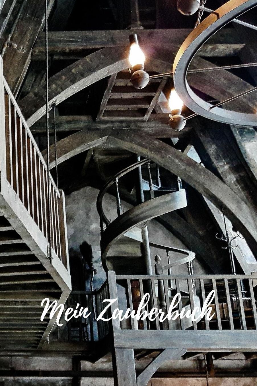 Mein Zauberbuch: Grimoire mit 120 gestalteten Seiten zum Eintragen fï¿½r Rituale, Zauber und Rezepte. Buch der Schatten fï¿½r Hexen, Wikkane, Magier, Druiden und andere Magiepraktizierende, 6x9 Glï¿½nzendes Softcover