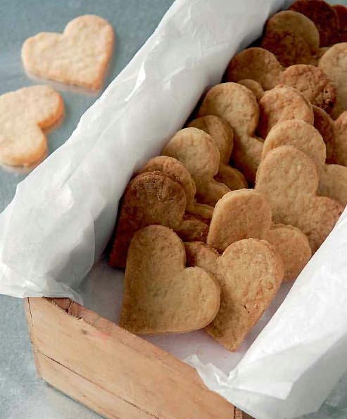 Larousse on Pastry: 200 Recipes for Everyone, from Beginner to Expert