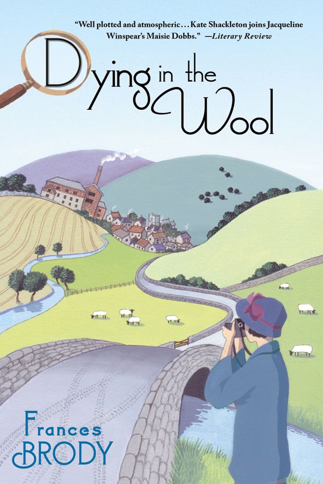 Dying in the Wool (Kate Shackleton Series #1)