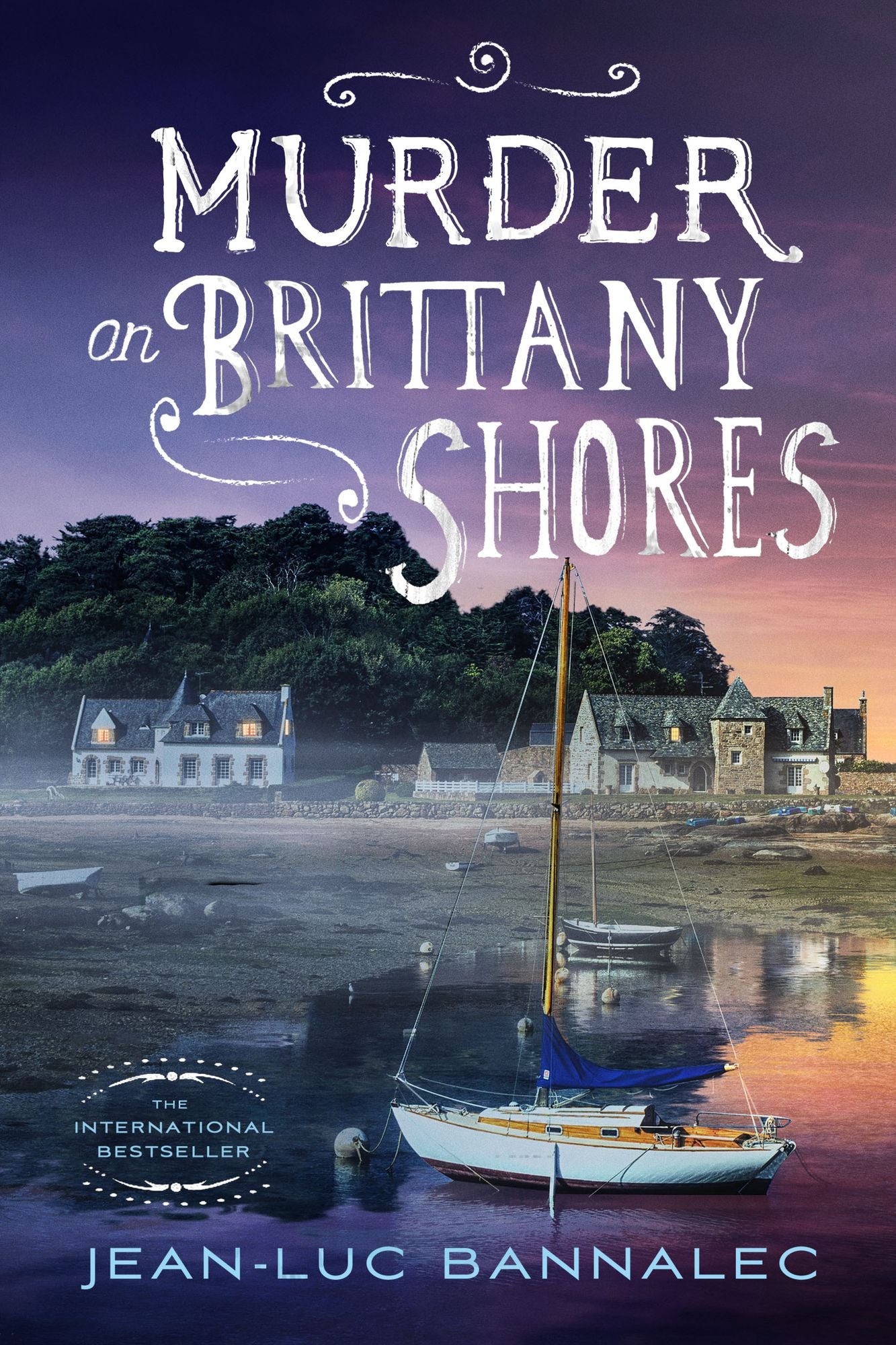 Murder on Brittany Shores (Commissaire Dupin Series #2)
