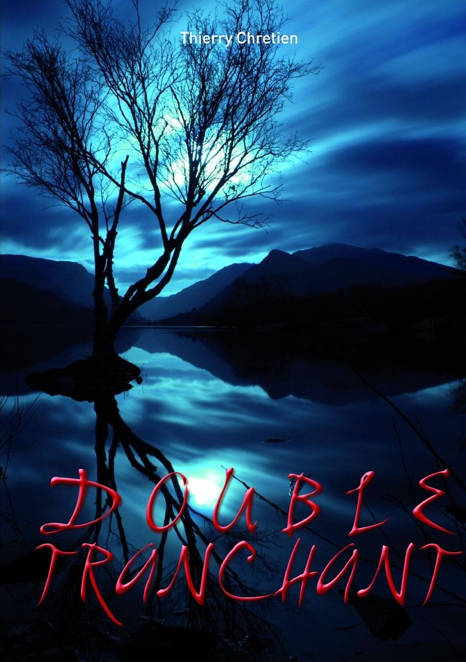 DOUBLE TRANCHANT