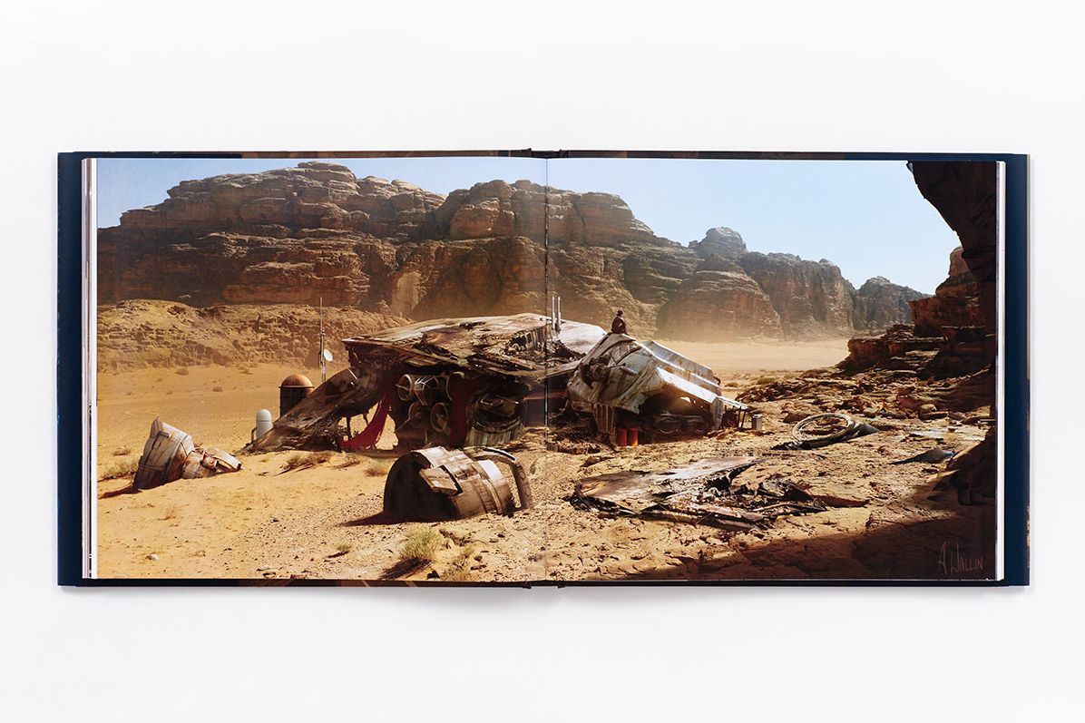 The Art of Star Wars: The Force Awakens: The Official Behind-the-Scenes Companion