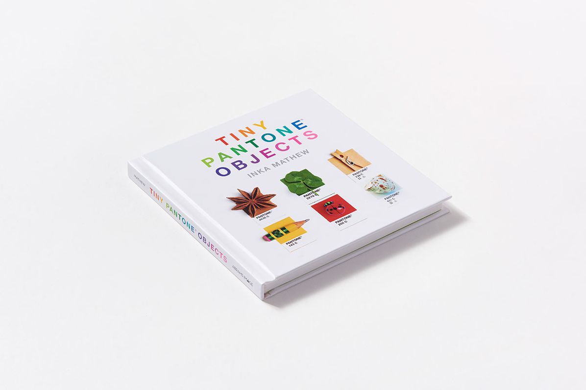 Tiny PANTONE Objects