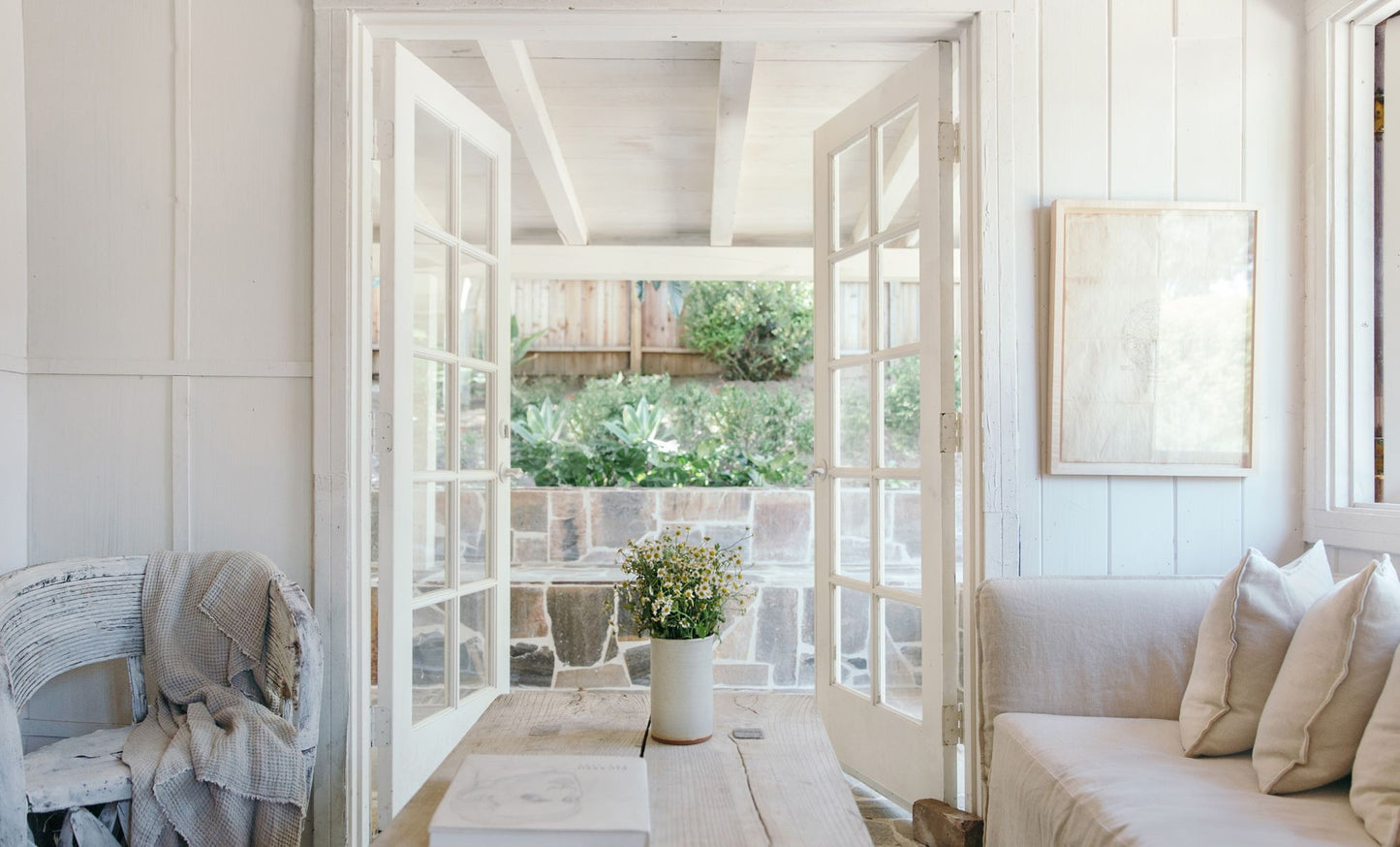Feel Free Home: The Art of Free-Thinking Design