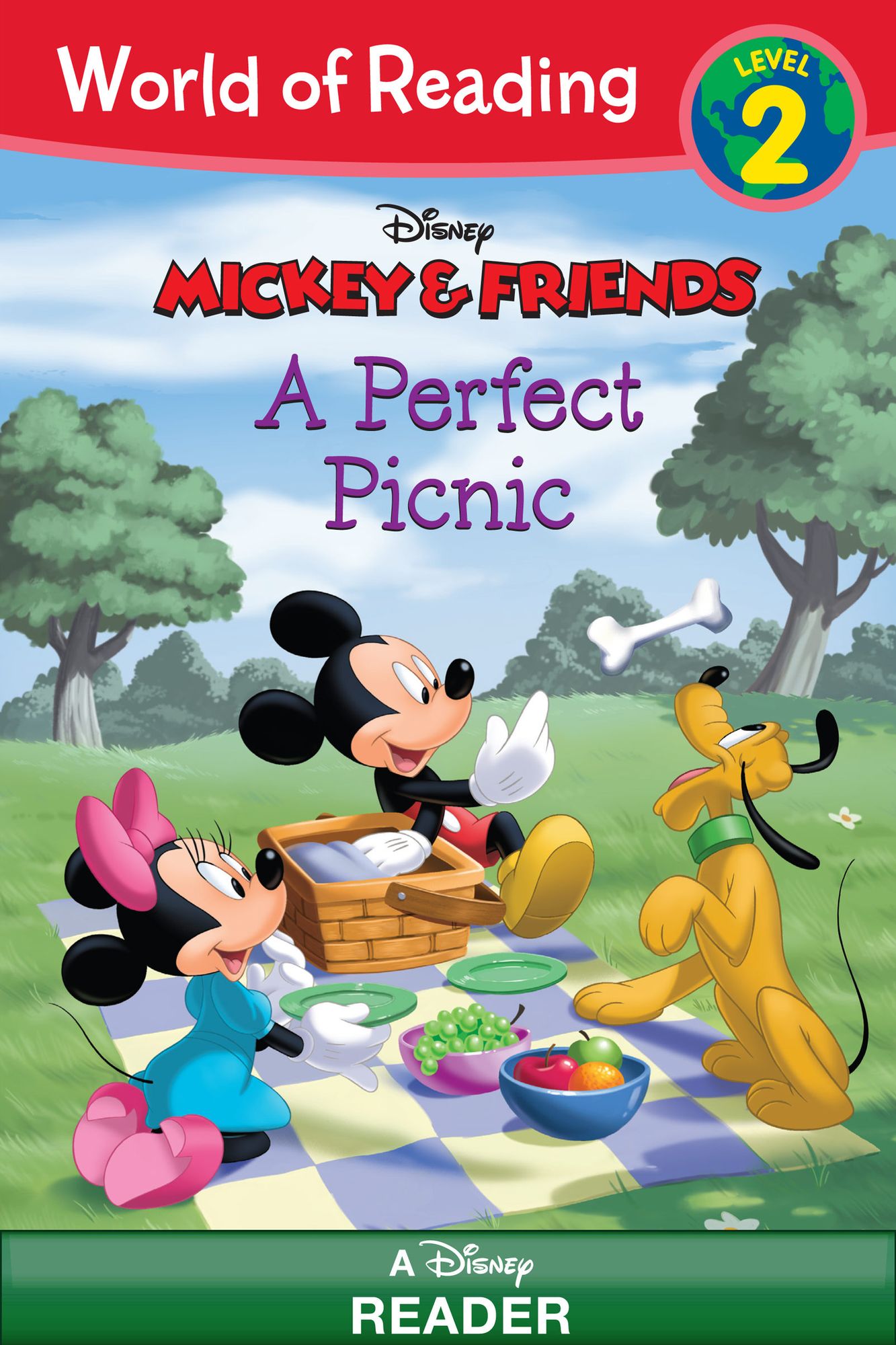 Mickey & Friends: A Perfect Picnic: Level 2 (World of Reading Series)