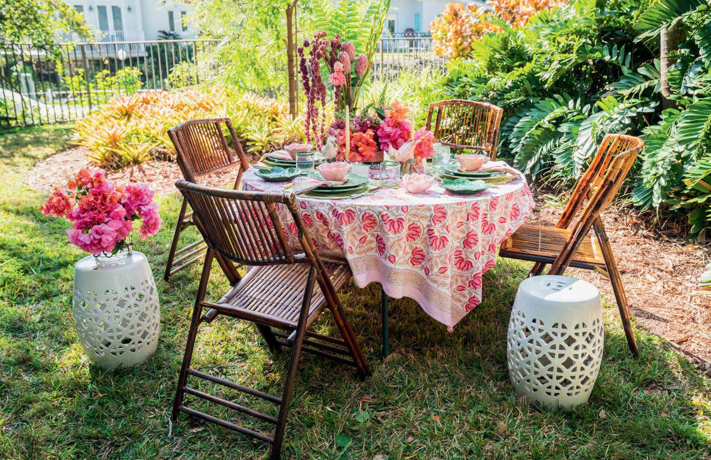 A Loving Table: Tastemakers' Traditions for Memorable Gatherings