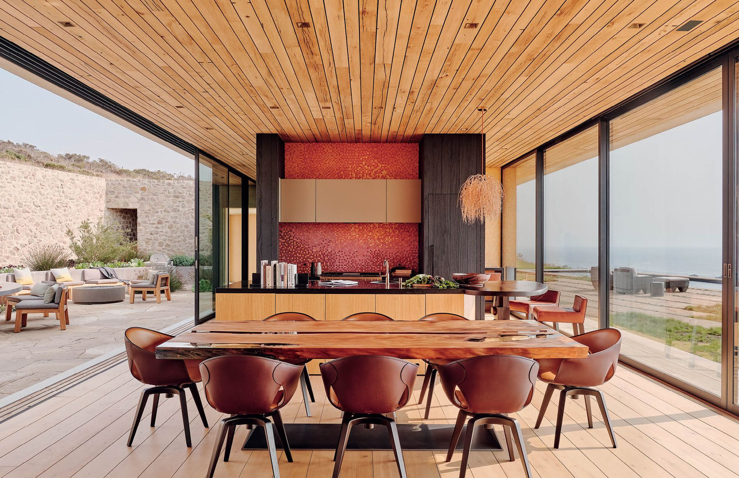California Coastal: Seaside Living from Sea Ranch to San Diego