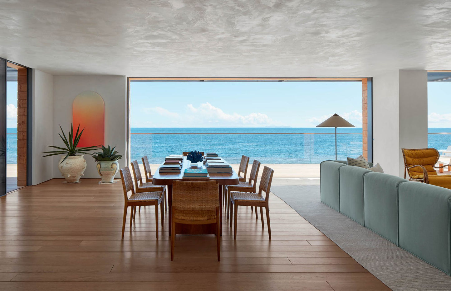 California Coastal: Seaside Living from Sea Ranch to San Diego