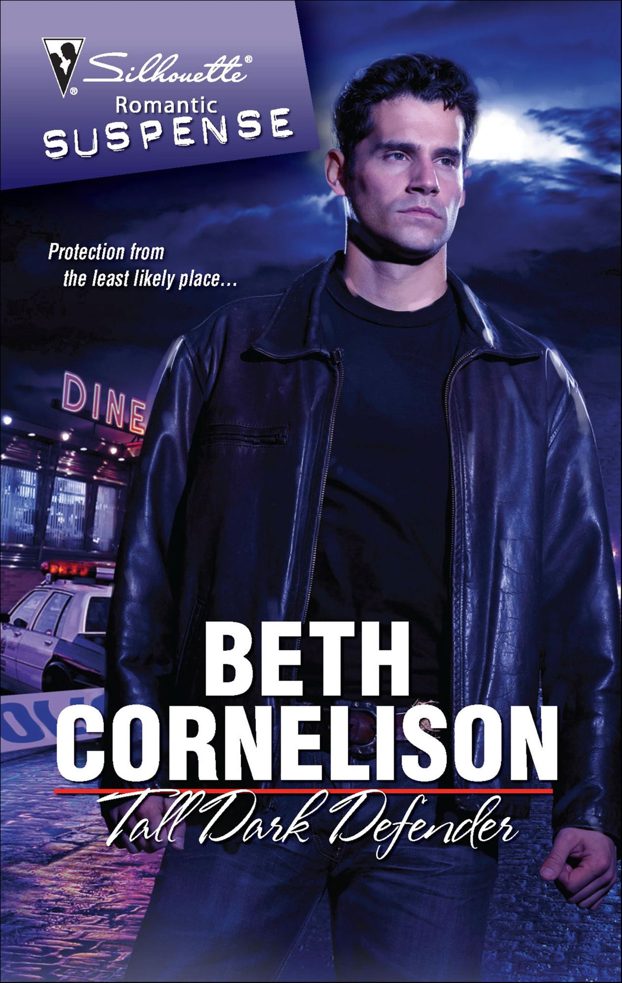 Tall Dark Defender (Silhouette Romantic Suspense Series #1566)