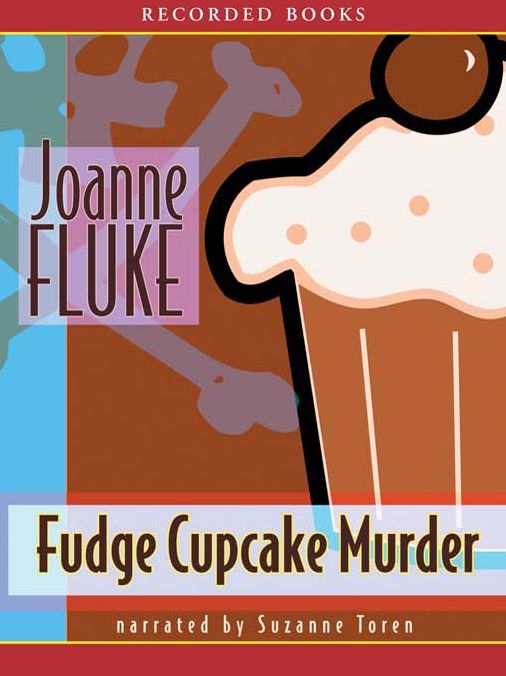 Fudge Cupcake Murder (Hannah Swensen Series #5)