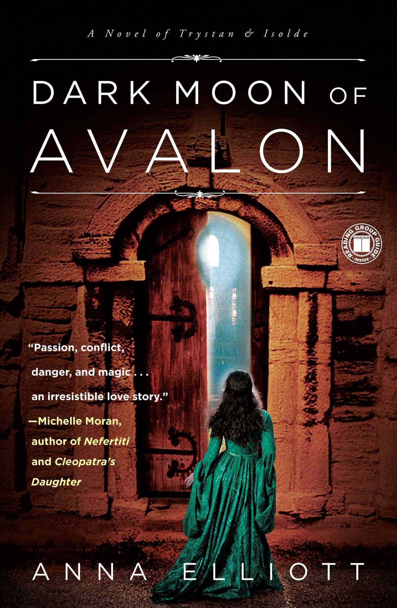 Dark Moon of Avalon: A Novel of Trystan & Isolde