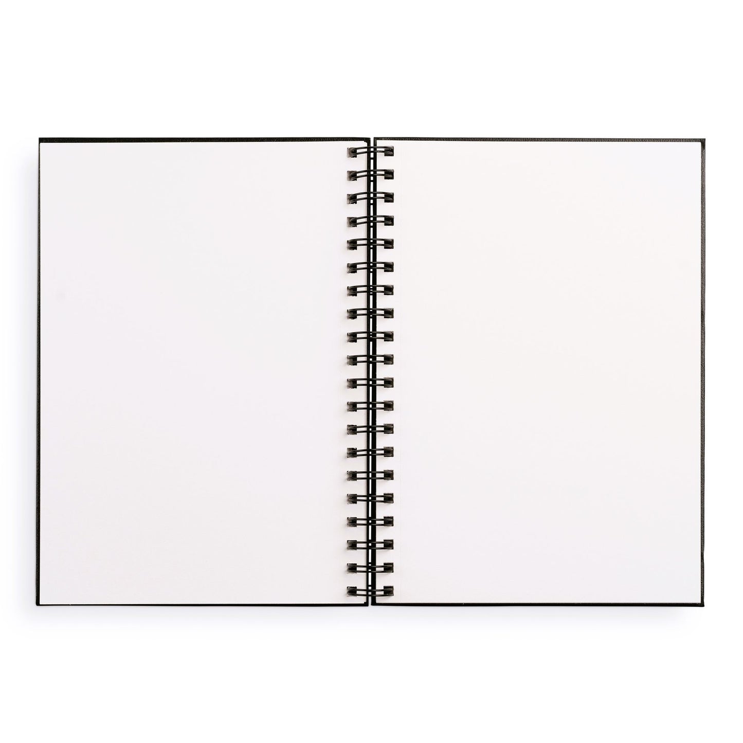 Sketchbook (Basic Medium Spiral Black)