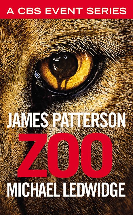 Zoo (New York Times Bestseller)
