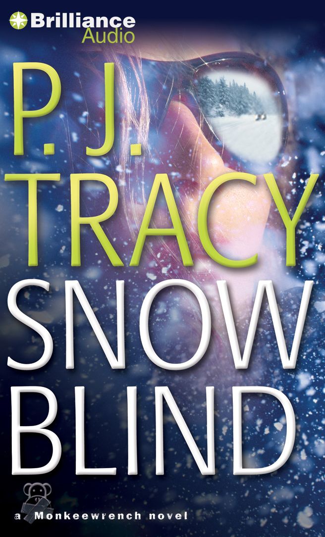 Snow Blind (Monkeewrench Series #4)