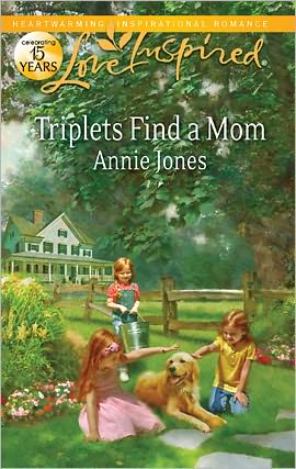 Triplets Find a Mom (Love Inspired Series)