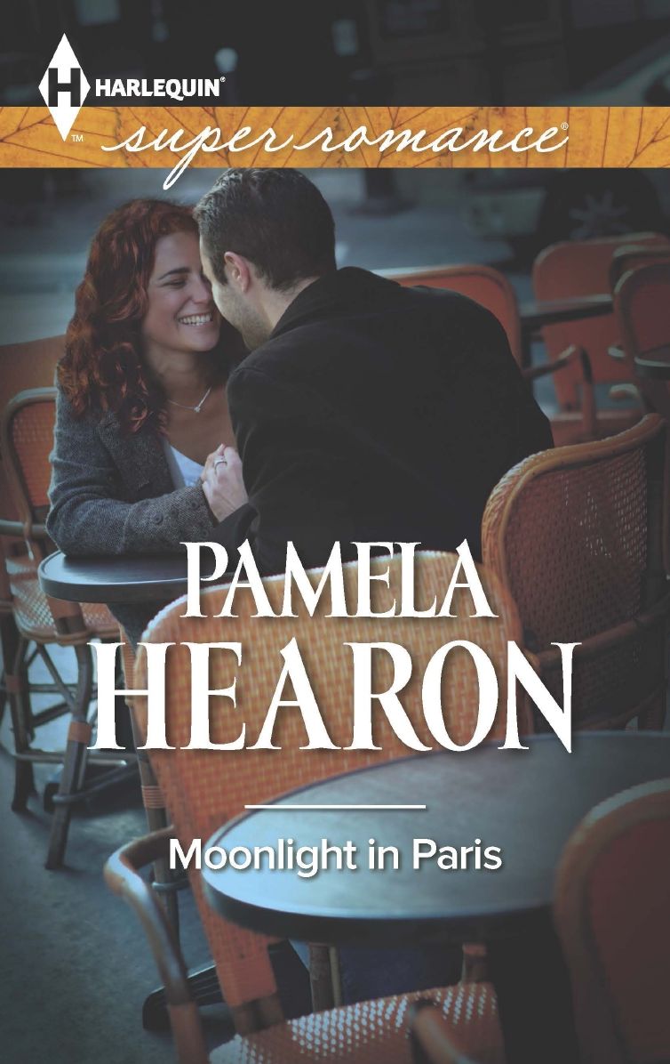 Moonlight in Paris (Harlequin Super Romance Series #1904)