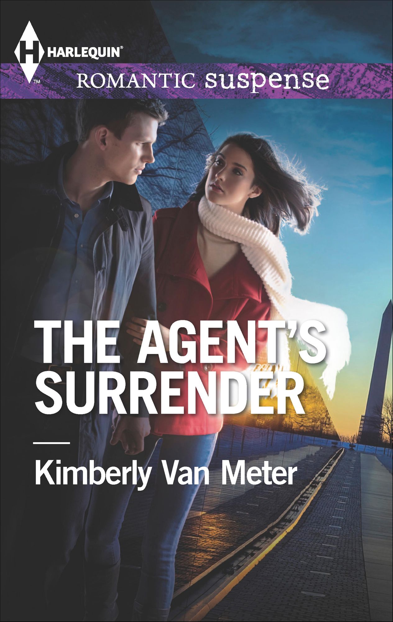 The Agent's Surrender (Harlequin Romantic Suspense Series #1821)