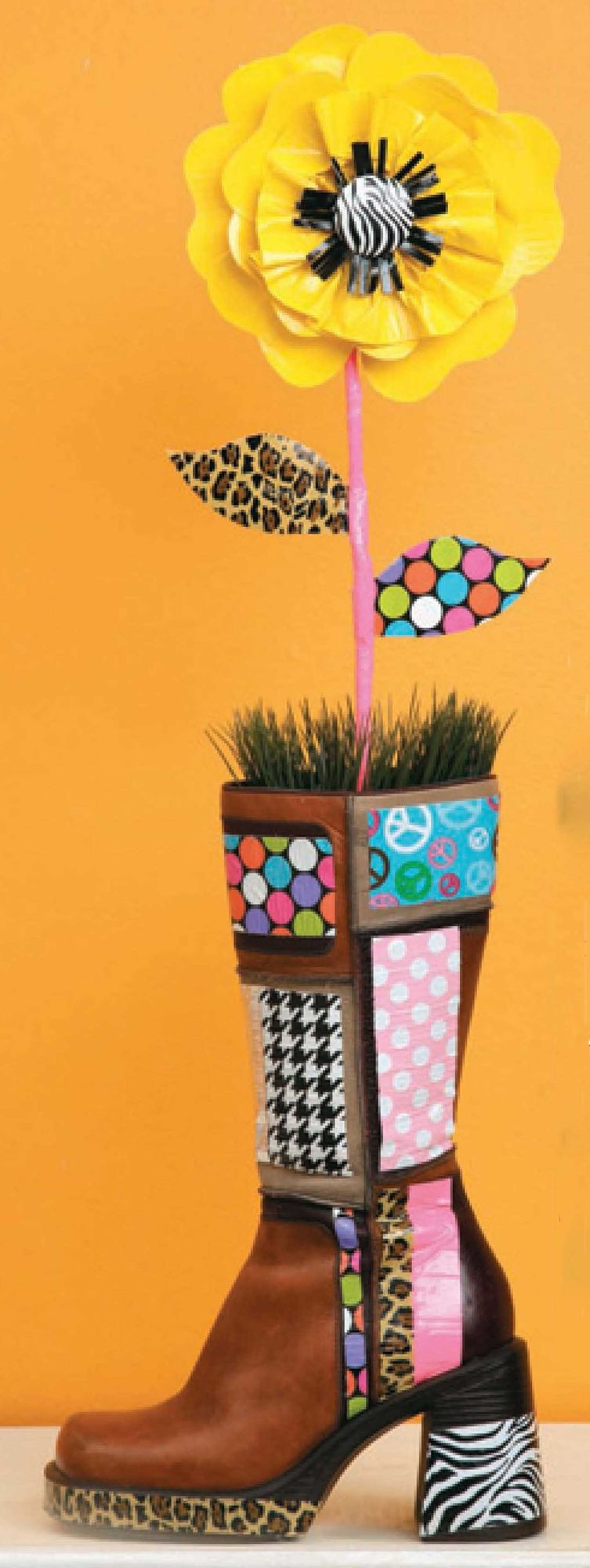 Go Crazy with Duct Tape (Leisure Arts #5860)