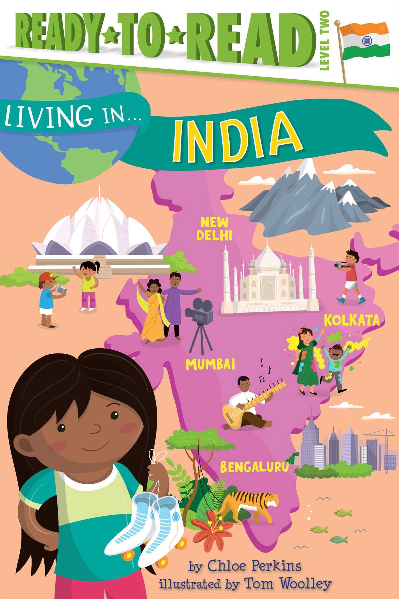 Living in . . . India: With Audio Recording
