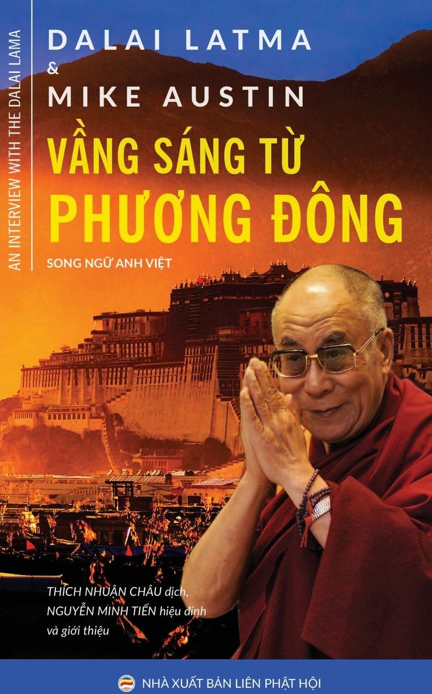 V?ng sáng t? Phuong Dông: Ph?ng v?n D?c D?t-lai L?t-ma XIV