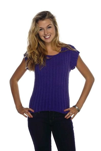 Saturday Style: Casual Knits for Weekend Wear