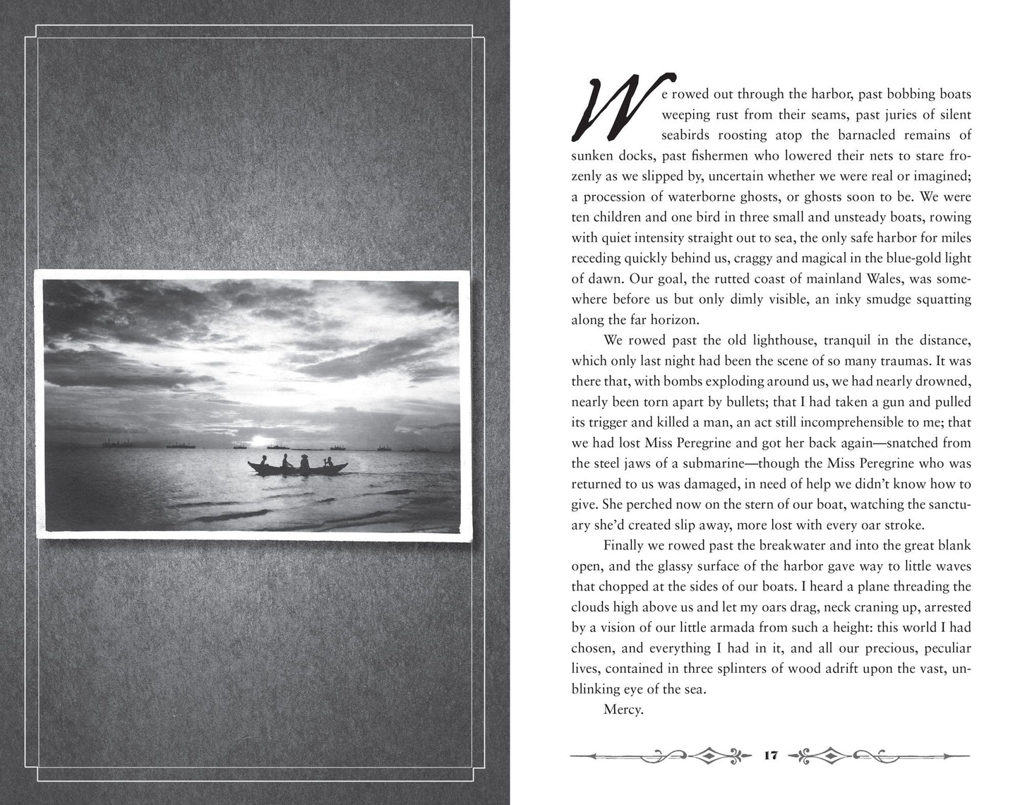 Hollow City (Miss Peregrine's Peculiar Children Series #2)