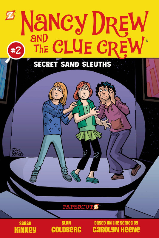 Secret Sand Sleuths (Nancy Drew and the Clue Crew Graphic Novel Series #2)