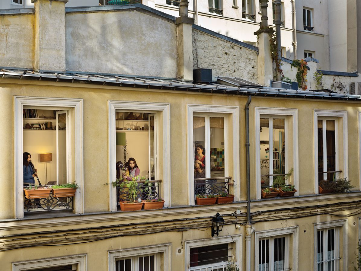 Gail Albert Halaban: Paris Views