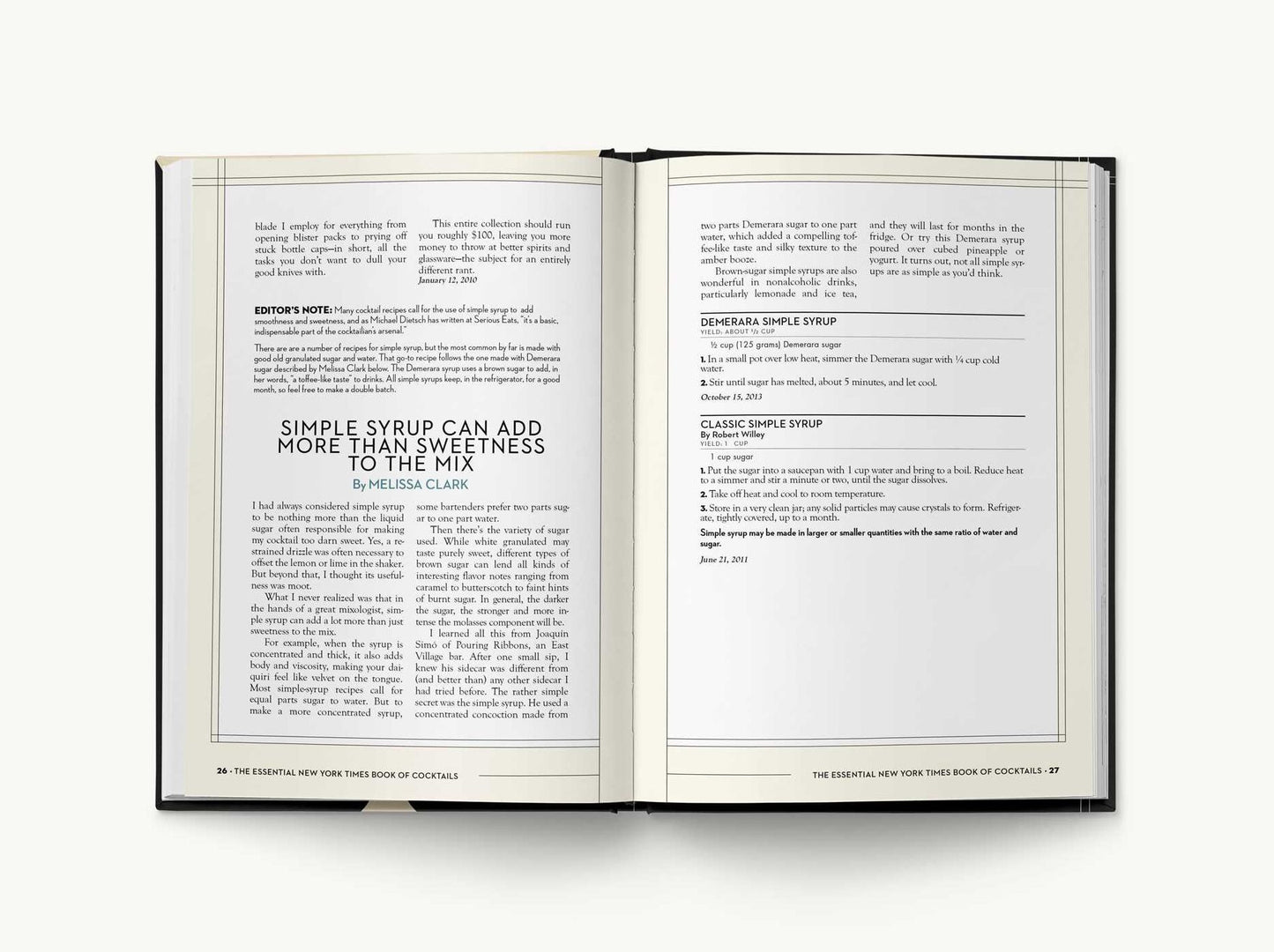 The Essential New York Times Book of Cocktails: Over 350 Classic Drink Recipes With Great Writing from The New York Times