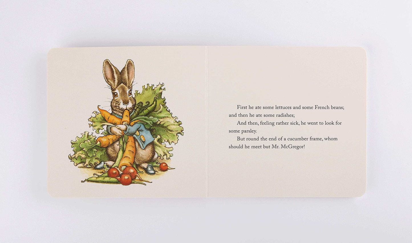 The Peter Rabbit Gift Set: Including a Classic Board Book and Peter Rabbit Plush