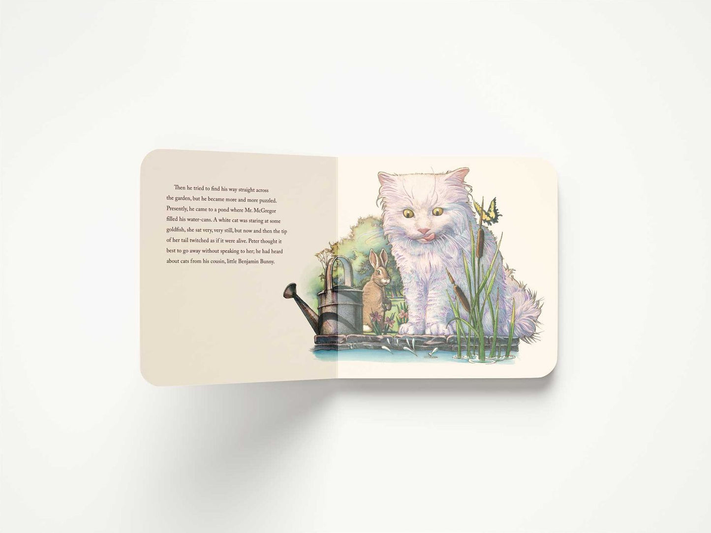 The Classic Tale of Peter Rabbit Oversized Padded Board Book: The Classic Edition