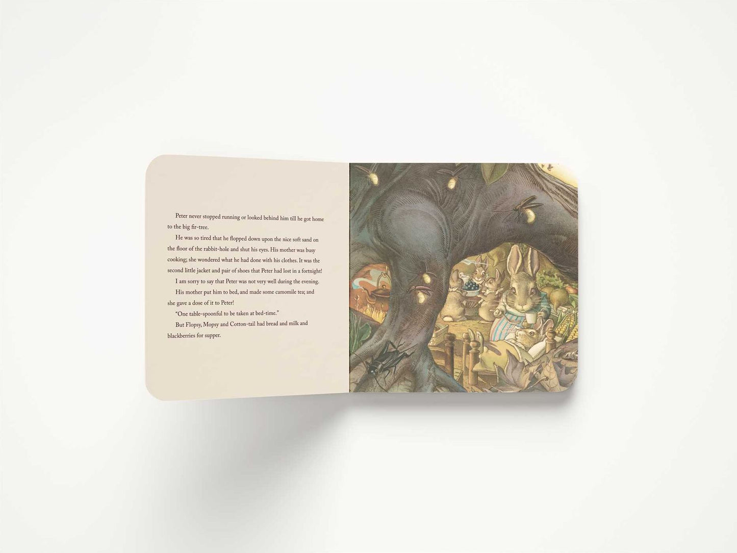 The Classic Tale of Peter Rabbit Oversized Padded Board Book: The Classic Edition