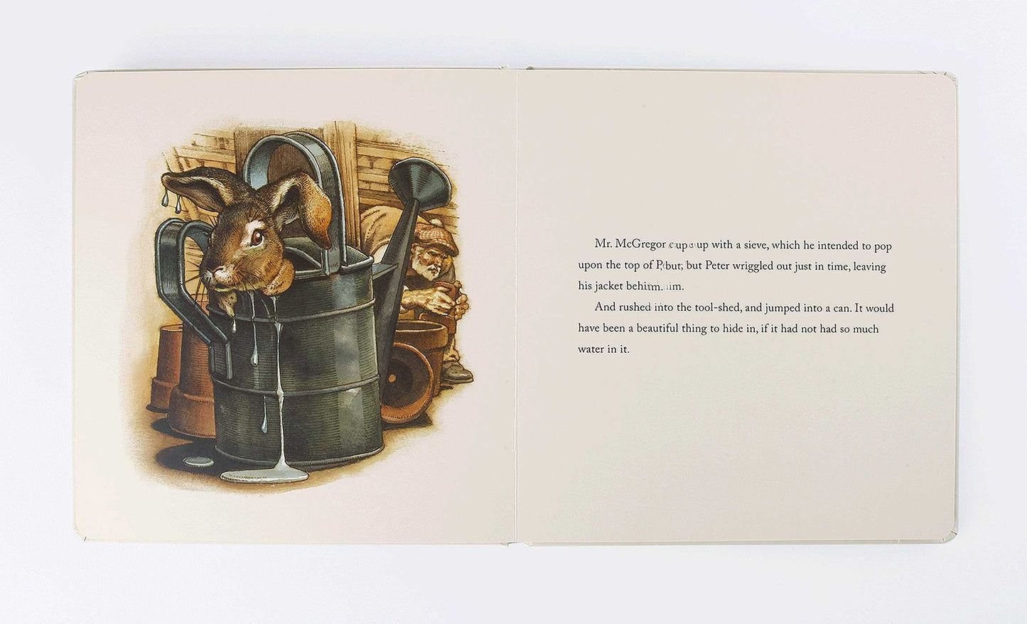 The Classic Tale of Peter Rabbit Oversized Padded Board Book: The Classic Edition