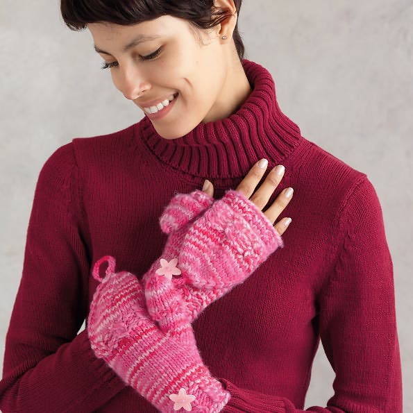 Knitting Circles around Mittens and More: Creative Projects on Circular Needles