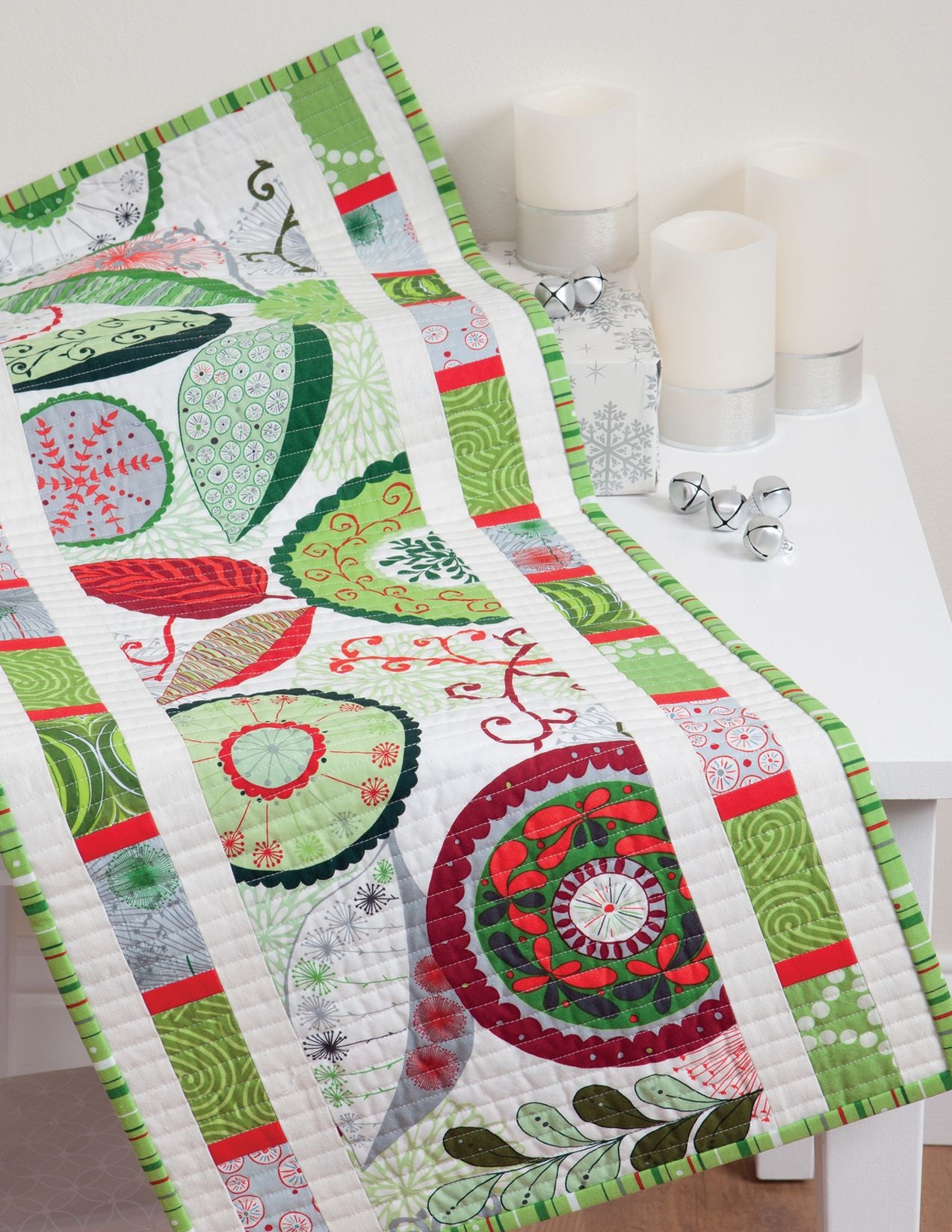 Simply Modern Christmas: Fresh Quilting Patterns for the Holidays