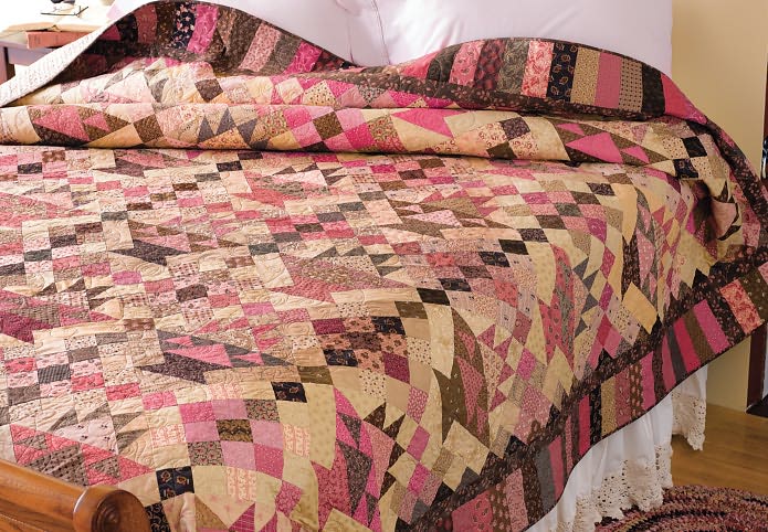 Eye-Catching Quilts: 16 Designs from the Experts at Quiltmaker Magazine